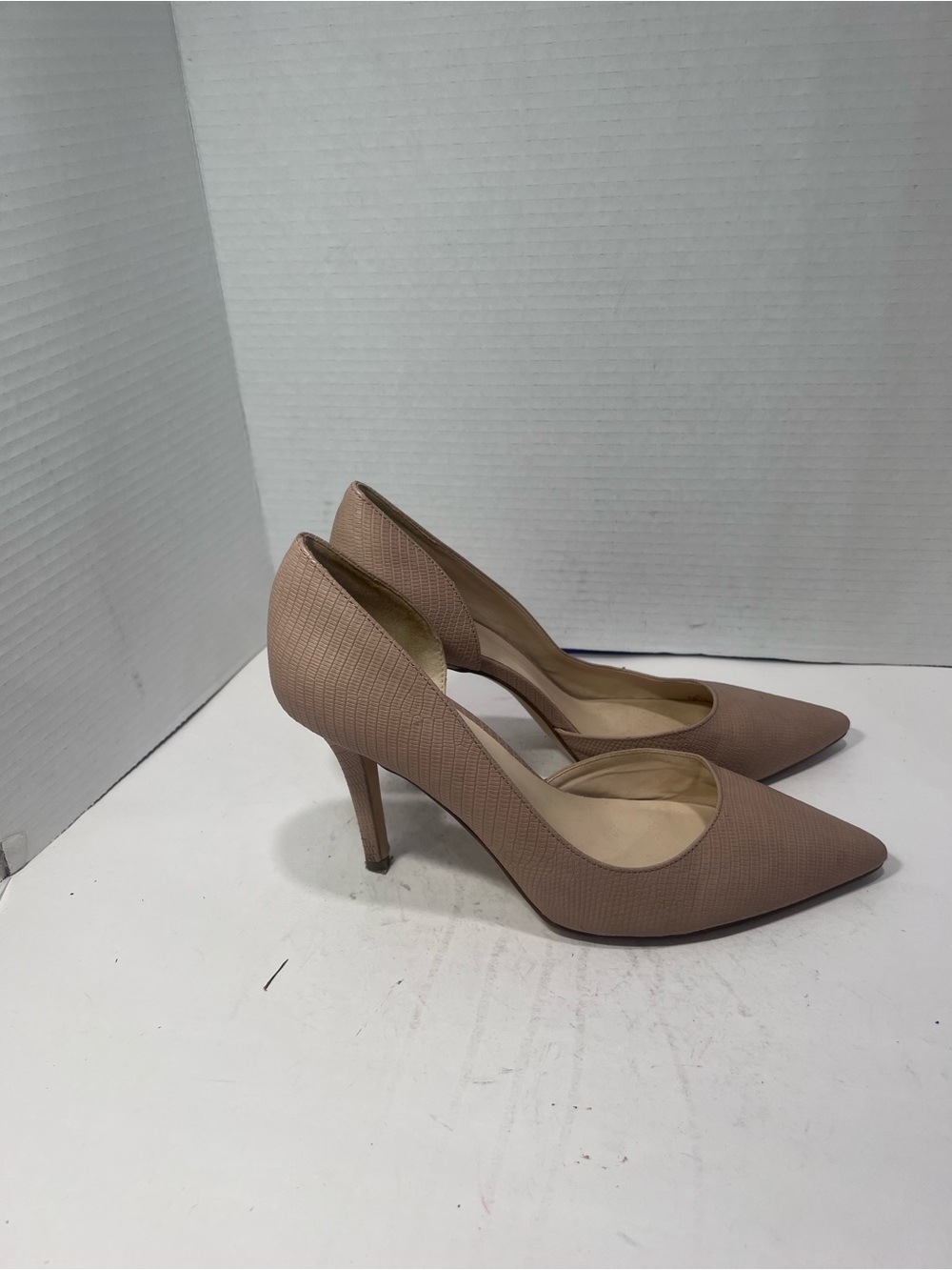 Nine West Nude Textured Pointed Toe Pumps